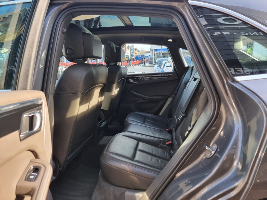 Used Porsche Macan 2015 for sale - 77269053: Photo 27