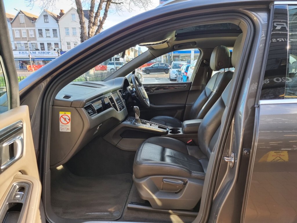 Used Porsche Macan 2015 for sale - 77269053: Photo 31