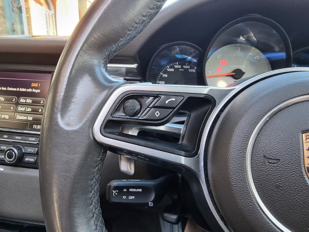 Used Porsche Macan 2015 for sale - 77269053: Photo 41