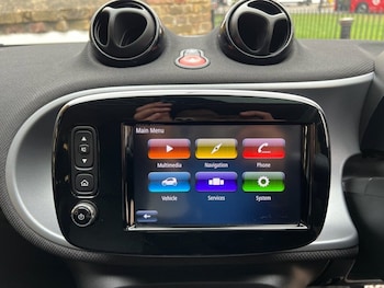 Used smart forfour 2018 for sale - 76632605: Photo