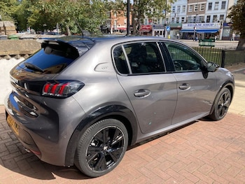 Used Peugeot 208 2022 for sale - 75752678: Photo