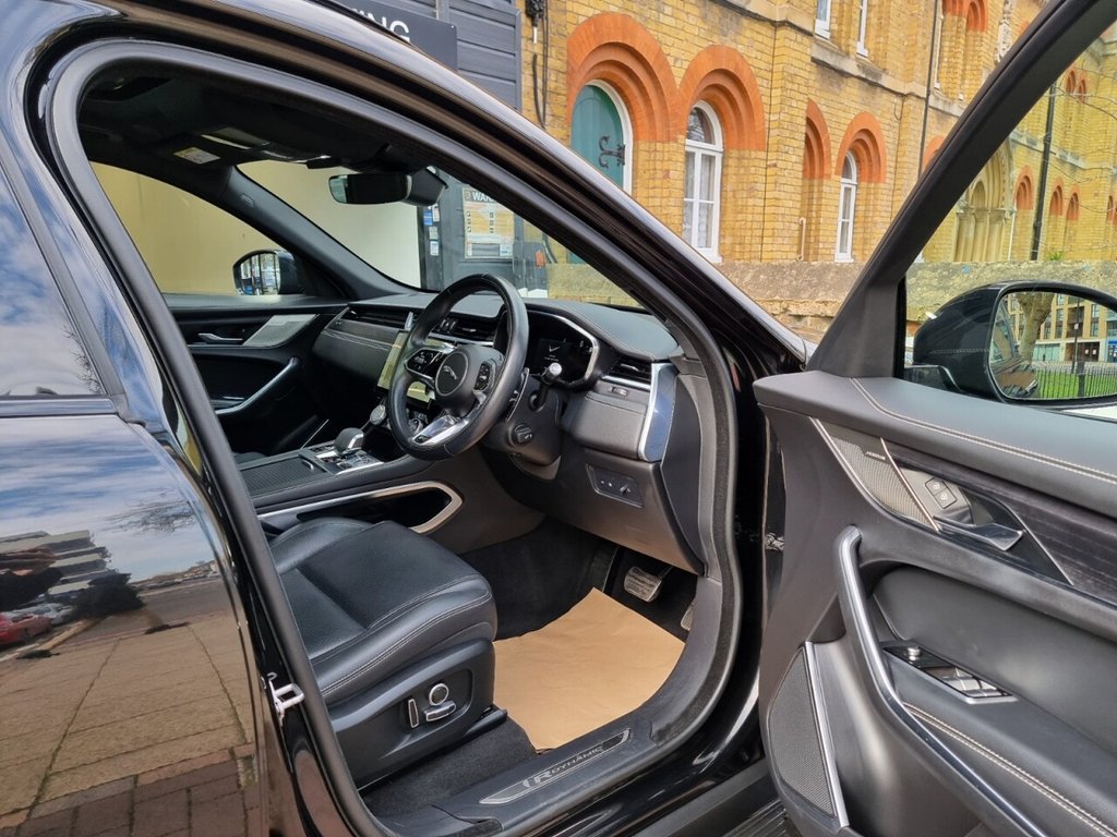 Used Jaguar F-Pace 2022 for sale - 77748932: Photo 11