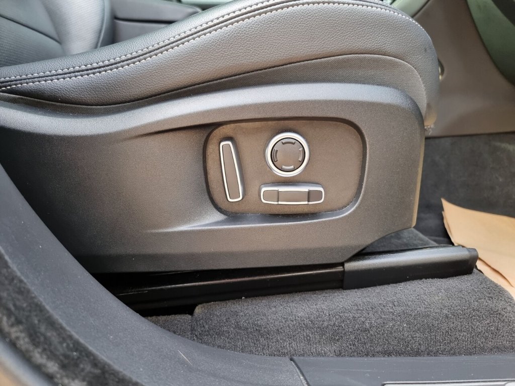 Used Jaguar F-Pace 2022 for sale - 77748932: Photo 14