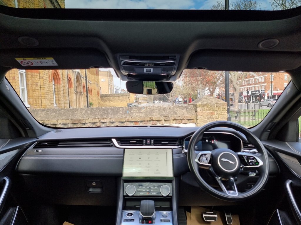 Used Jaguar F-Pace 2022 for sale - 77748932: Photo 3