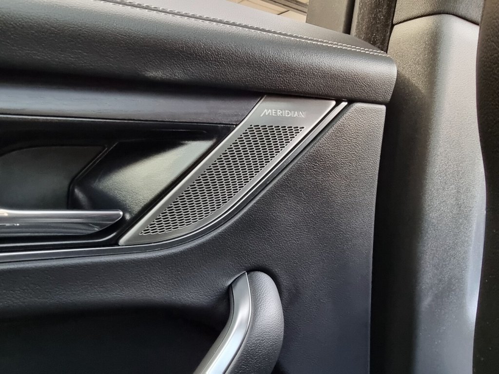 Used Jaguar F-Pace 2022 for sale - 77748932: Photo 31