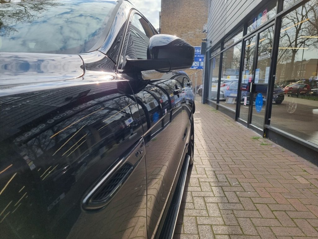 Used Jaguar F-Pace 2022 for sale - 77748932: Photo 40