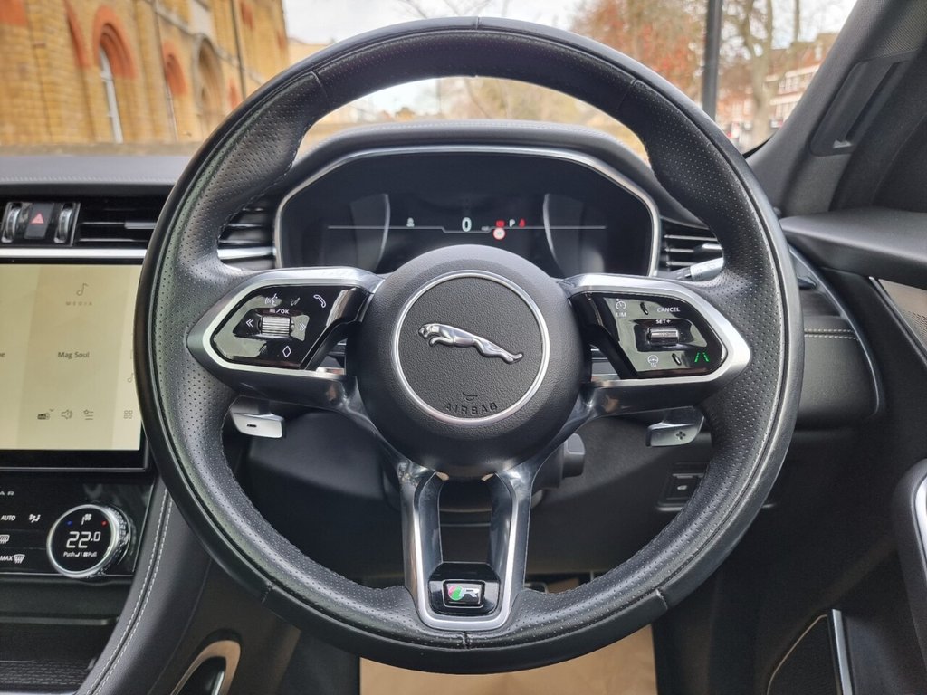 Used Jaguar F-Pace 2022 for sale - 77748932: Photo 48