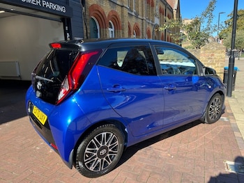 Used Toyota AYGO 2020 for sale - 76172839: Photo 4