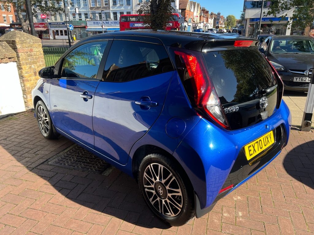 Used Toyota AYGO 2020 for sale - 76172839: Photo 5