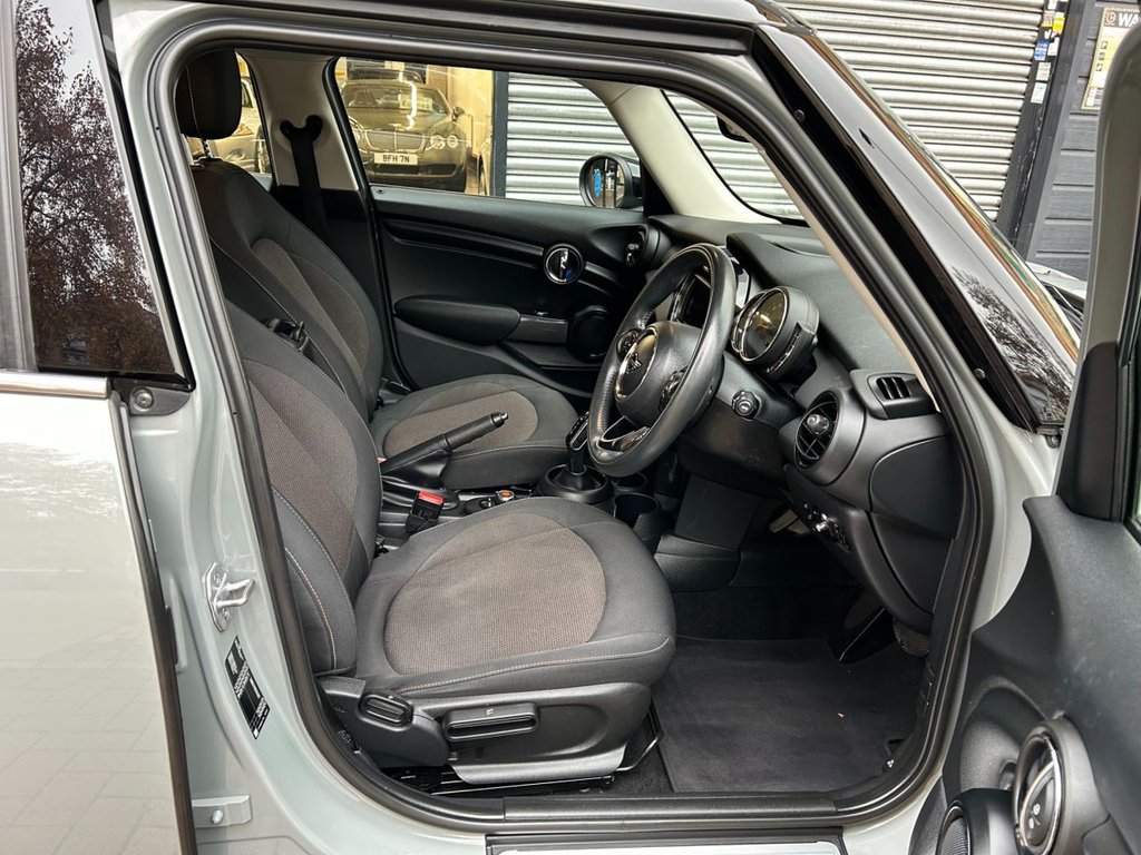 Used MINI Hatch 2020 for sale - 76496480: Photo 12