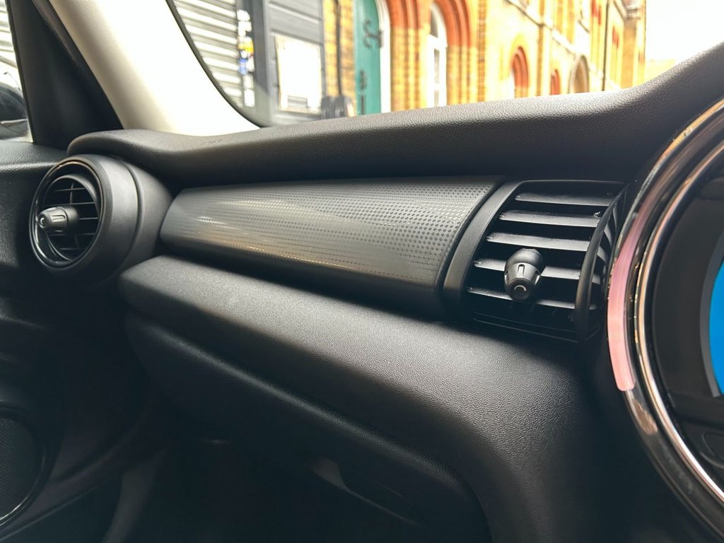 Used MINI Hatch 2020 for sale - 76496480: Photo 36