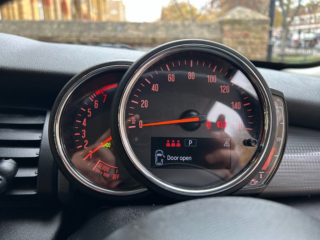 Used MINI Hatch 2020 for sale - 76496480: Photo 42