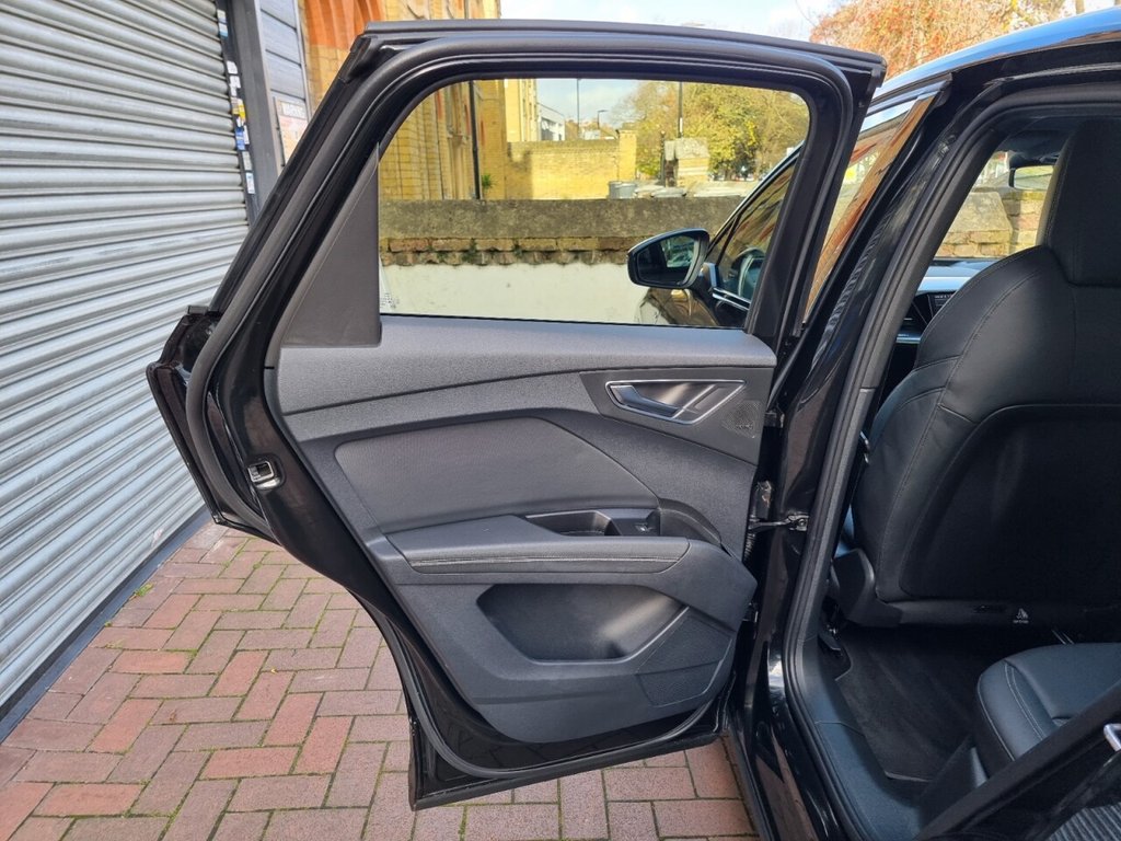 Used Audi Q4 e-tron 2023 for sale - 76768802: Photo 28