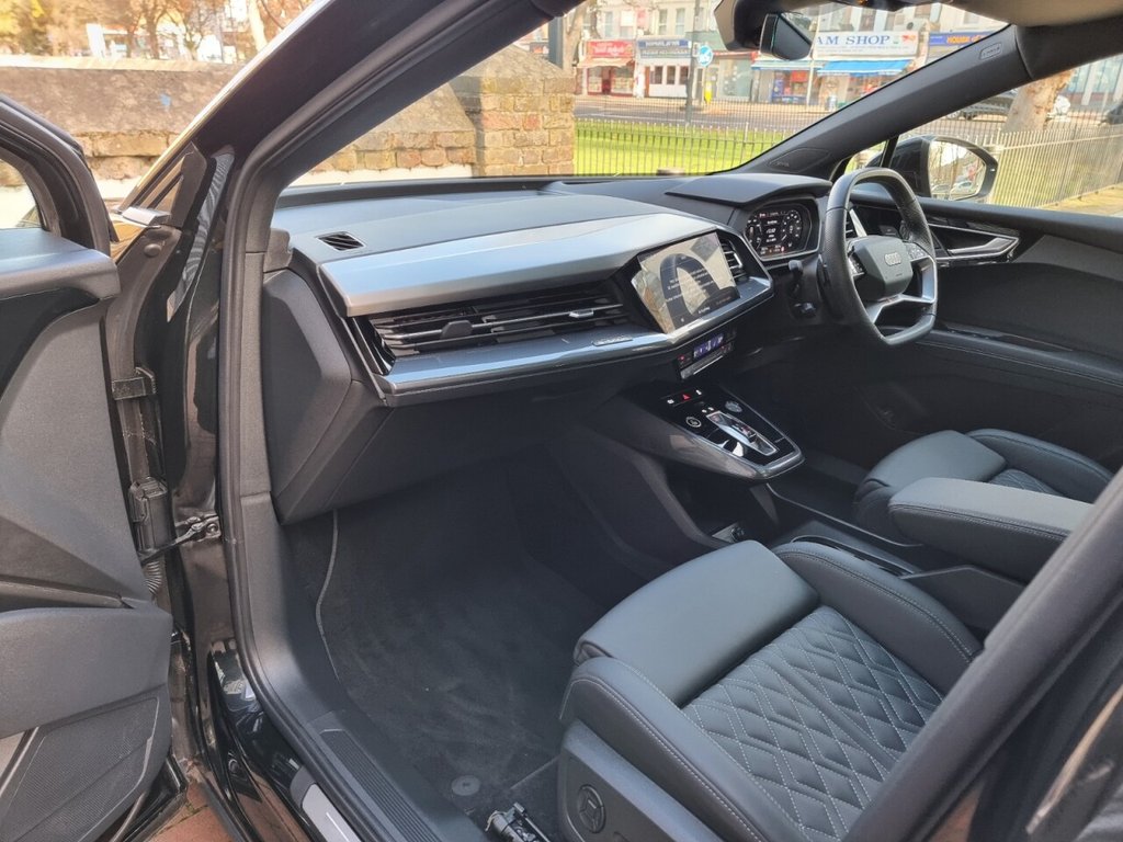 Used Audi Q4 e-tron 2023 for sale - 76768802: Photo 32
