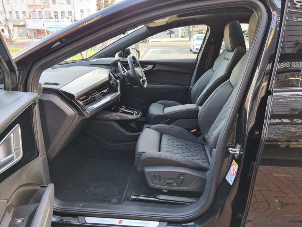 Used Audi Q4 e-tron 2023 for sale - 76768802: Photo 33