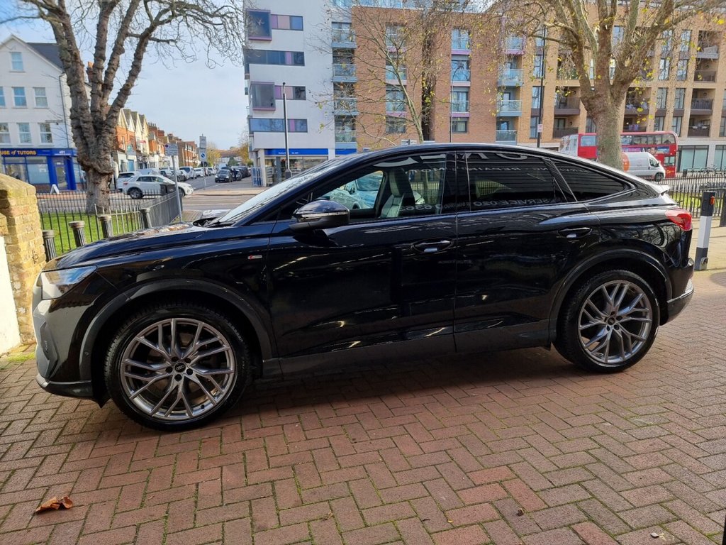 Used Audi Q4 e-tron 2023 for sale - 76768802: Photo 35