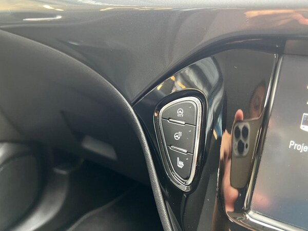 Used Vauxhall Corsa 2017 for sale - 75336170: Photo 26