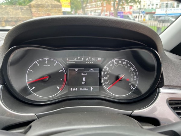 Used Vauxhall Corsa 2017 for sale - 75336170: Photo 4