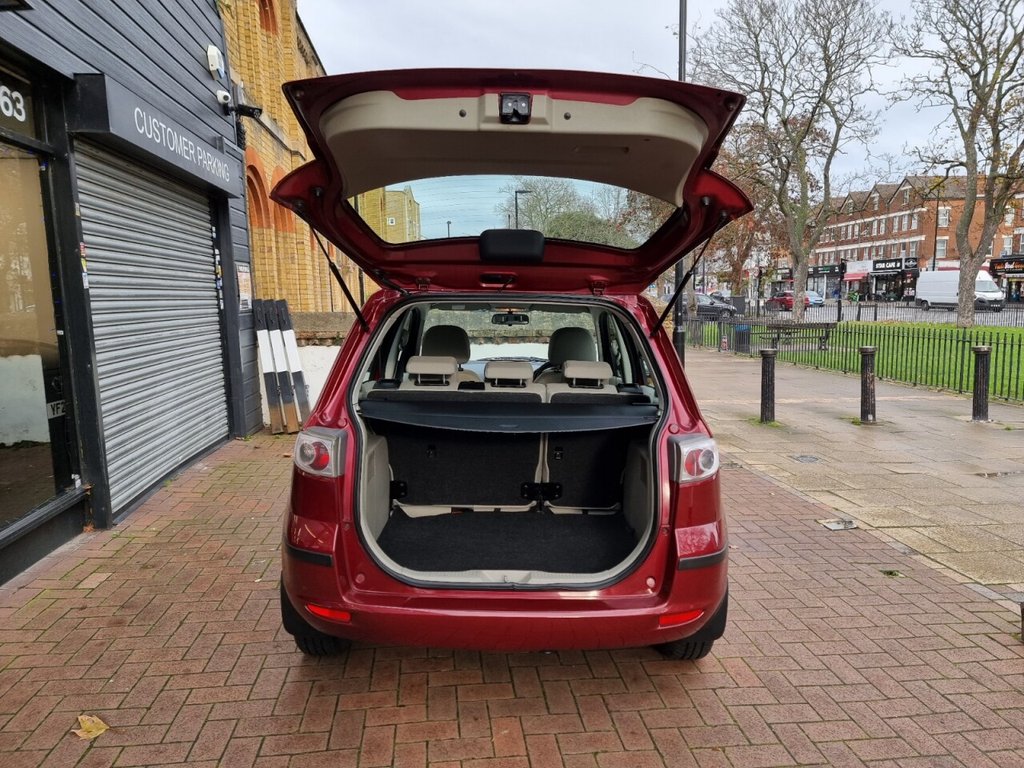 Used Mazda Mazda2 2007 for sale - 76883711: Photo 21