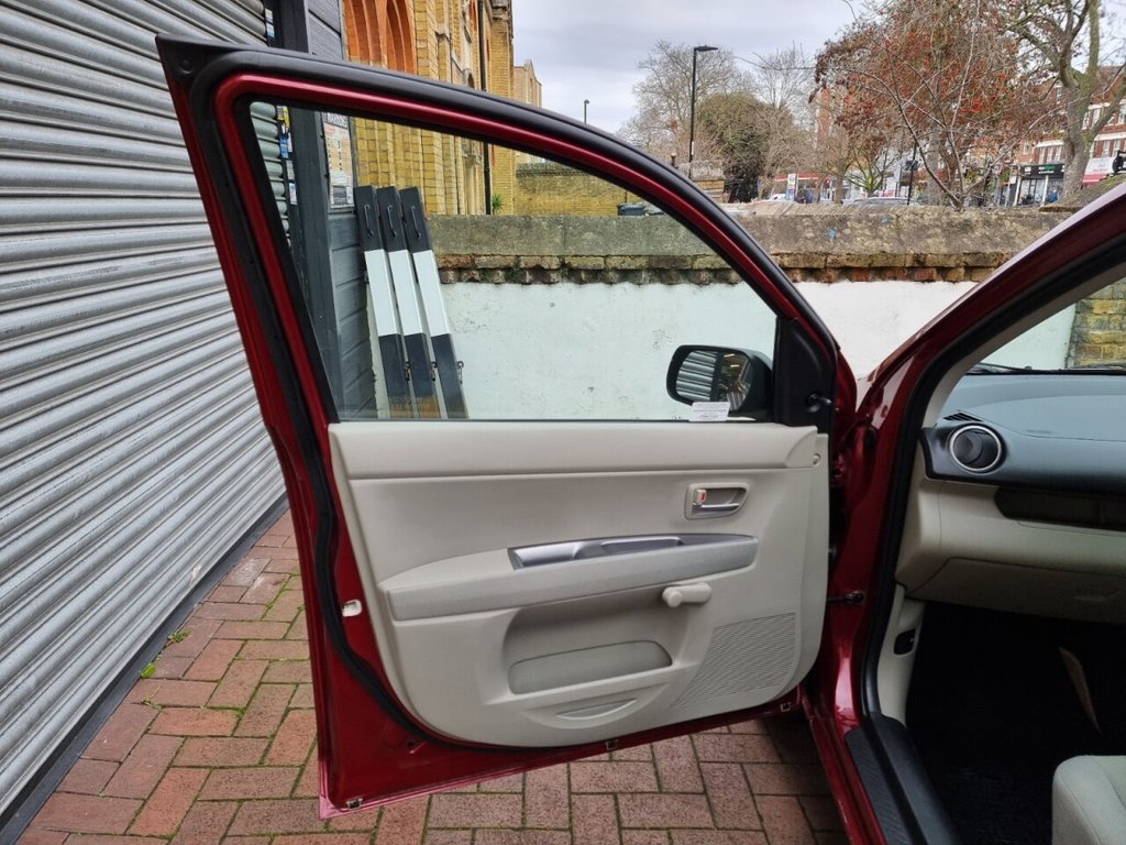 Used Mazda Mazda2 2007 for sale - 76883711: Photo 32