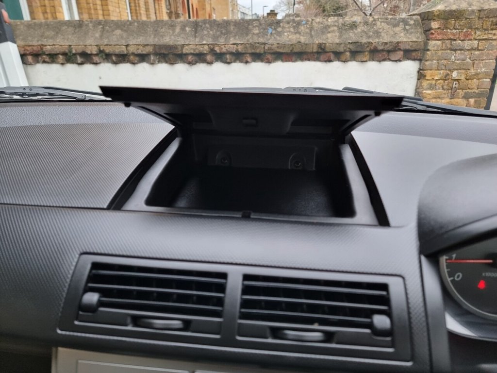 Used Mazda Mazda2 2007 for sale - 76883711: Photo 47