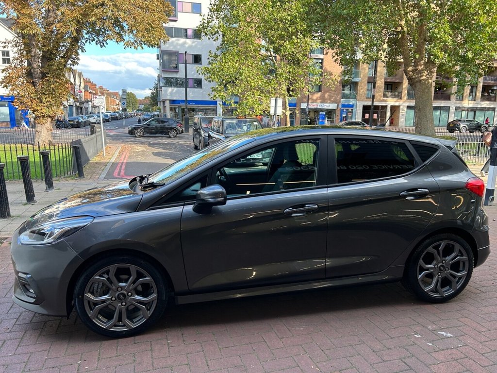 Used Ford Fiesta 2021 for sale - 75986076: Photo 31