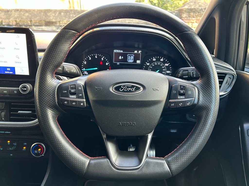 Used Ford Fiesta 2021 for sale - 75986076: Photo 47