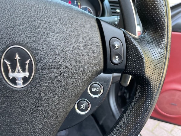 Used Maserati Granturismo 2010 for sale - 75195752: Photo 36