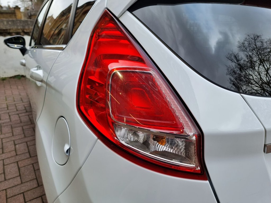 Used Ford Fiesta 2013 for sale - 77593861: Photo 24