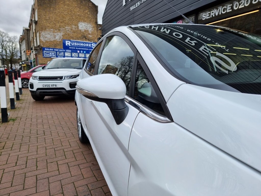 Used Ford Fiesta 2013 for sale - 77593861: Photo 8