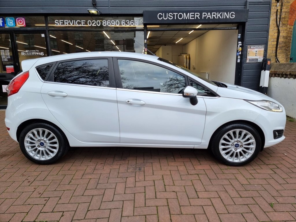 Used Ford Fiesta 2013 for sale - 77593861: Photo 9