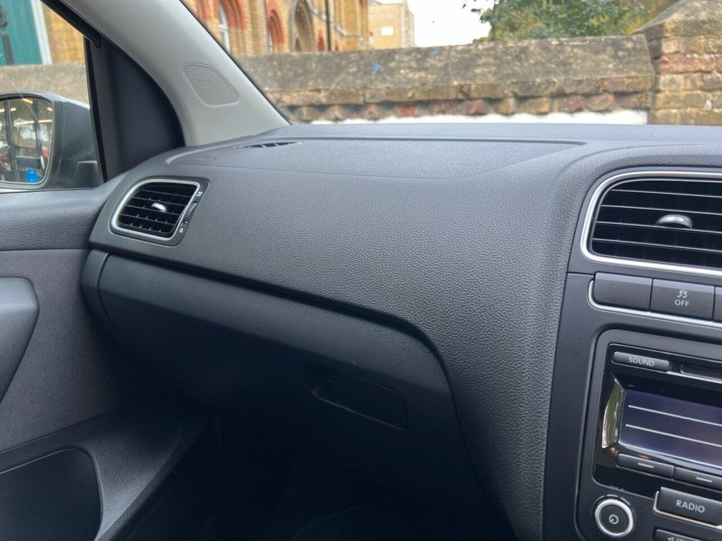 Used Volkswagen Polo 2012 for sale - 77020375: Photo 26