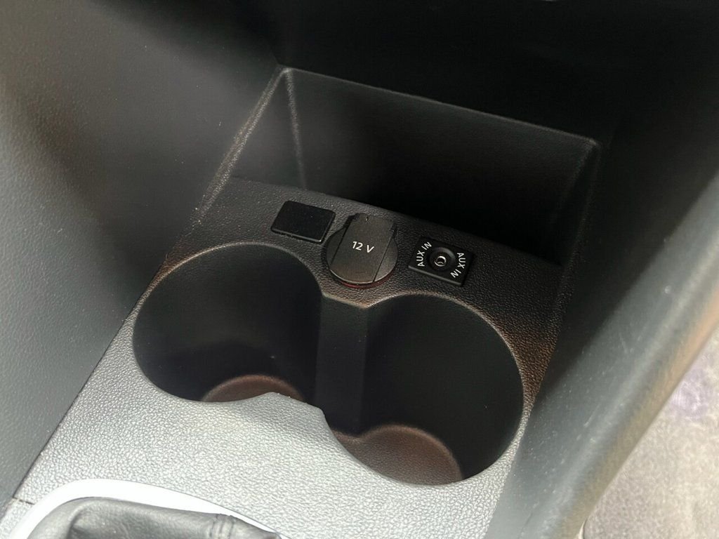 Used Volkswagen Polo 2012 for sale - 77020375: Photo 30