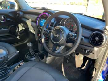 Used MINI Hatch 2019 for sale - 75195745: Photo