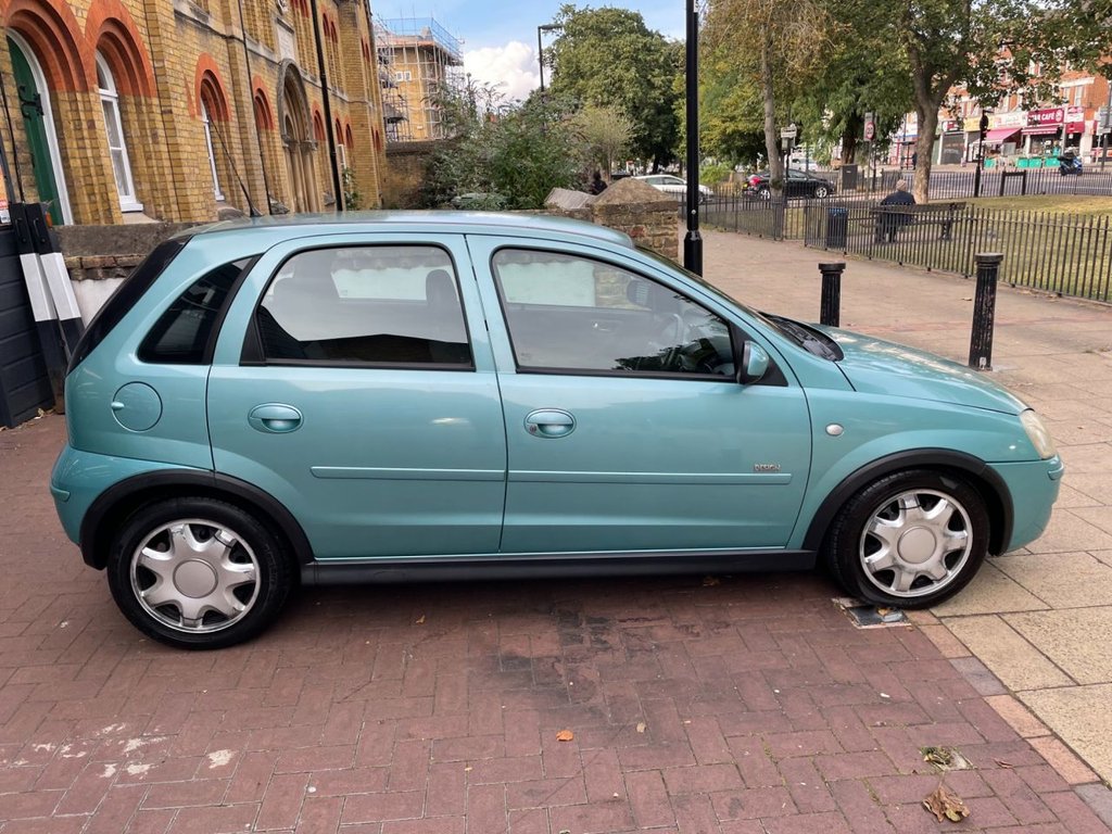Used Vauxhall Corsa 2005 for sale - 77269197: Photo 4