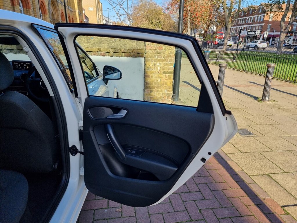 Used Audi A1 2016 for sale - 76482533: Photo 15