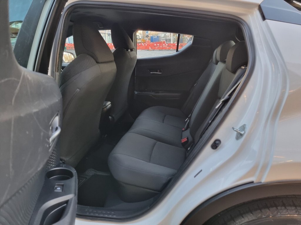 Used Toyota C-HR 2019 for sale - 77153379: Photo 29