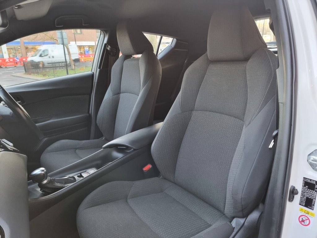 Used Toyota C-HR 2019 for sale - 77153379: Photo 34