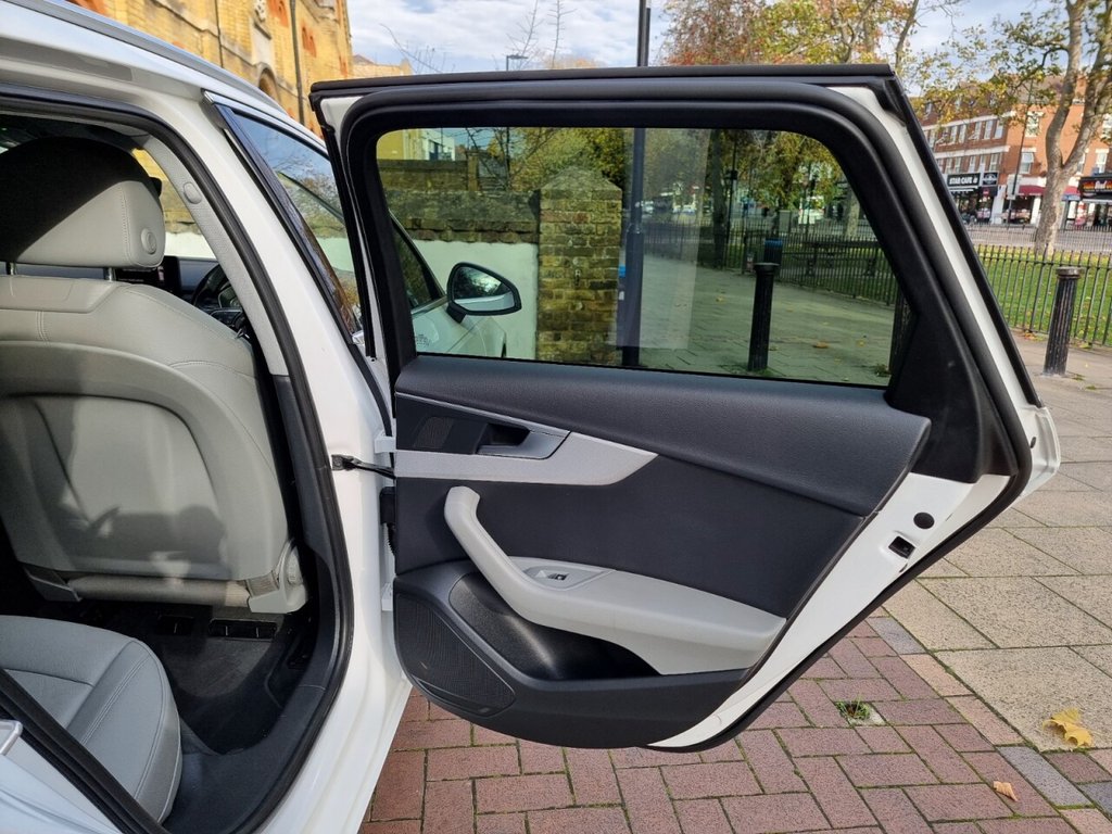 Used Audi A4 Avant 2018 for sale - 76345950: Photo 14