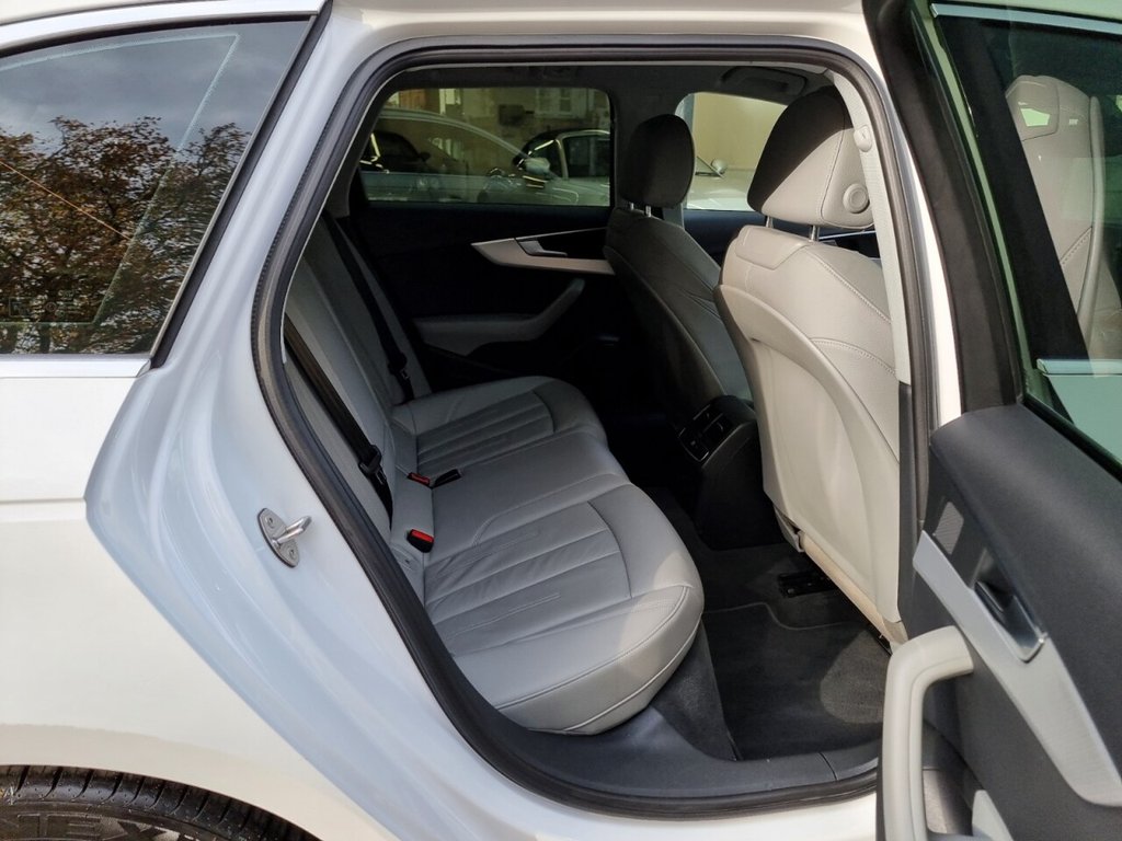 Used Audi A4 Avant 2018 for sale - 76345950: Photo 15