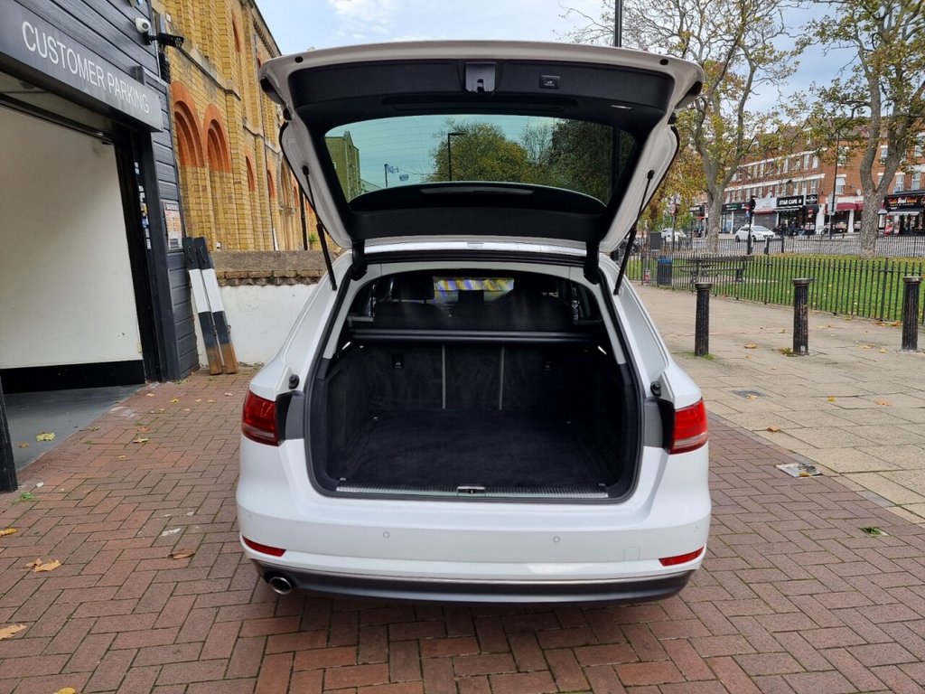 Used Audi A4 Avant 2018 for sale - 76345950: Photo 21