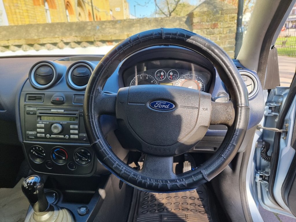 Used Ford Fiesta 2006 for sale - 77952413: Photo 3