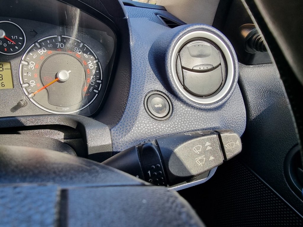 Used Ford Fiesta 2006 for sale - 77952413: Photo 43