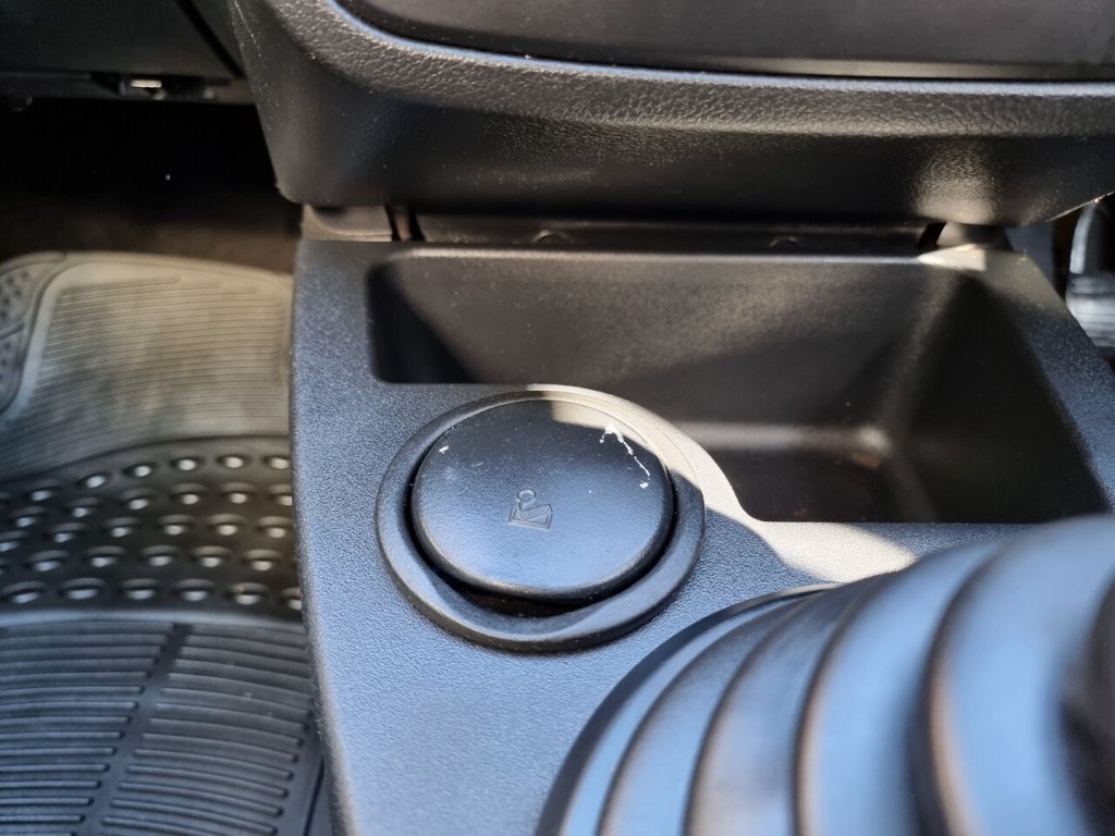 Used Ford Fiesta 2006 for sale - 77952413: Photo 49