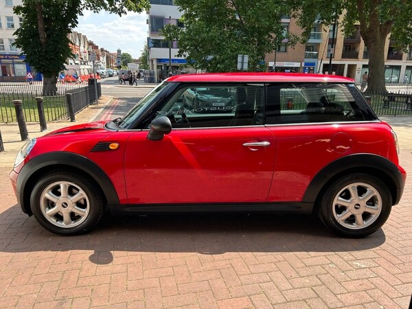 Used MINI Hatch 2010 for sale - 75195385: Photo 24
