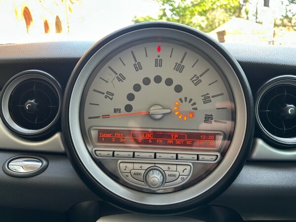 Used MINI Hatch 2010 for sale - 75195385: Photo 43
