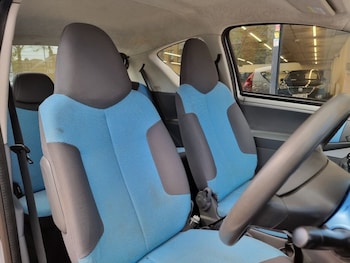 Used Peugeot 107 2009 for sale - 78330221: Photo