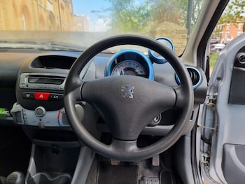 Used Peugeot 107 2009 for sale - 78330221: Photo