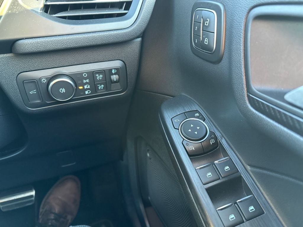 Used Ford Kuga 2024 for sale - 76945714: Photo 21