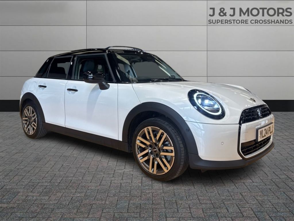 Used MINI Cooper 2024 for sale - 76345058: Photo 1